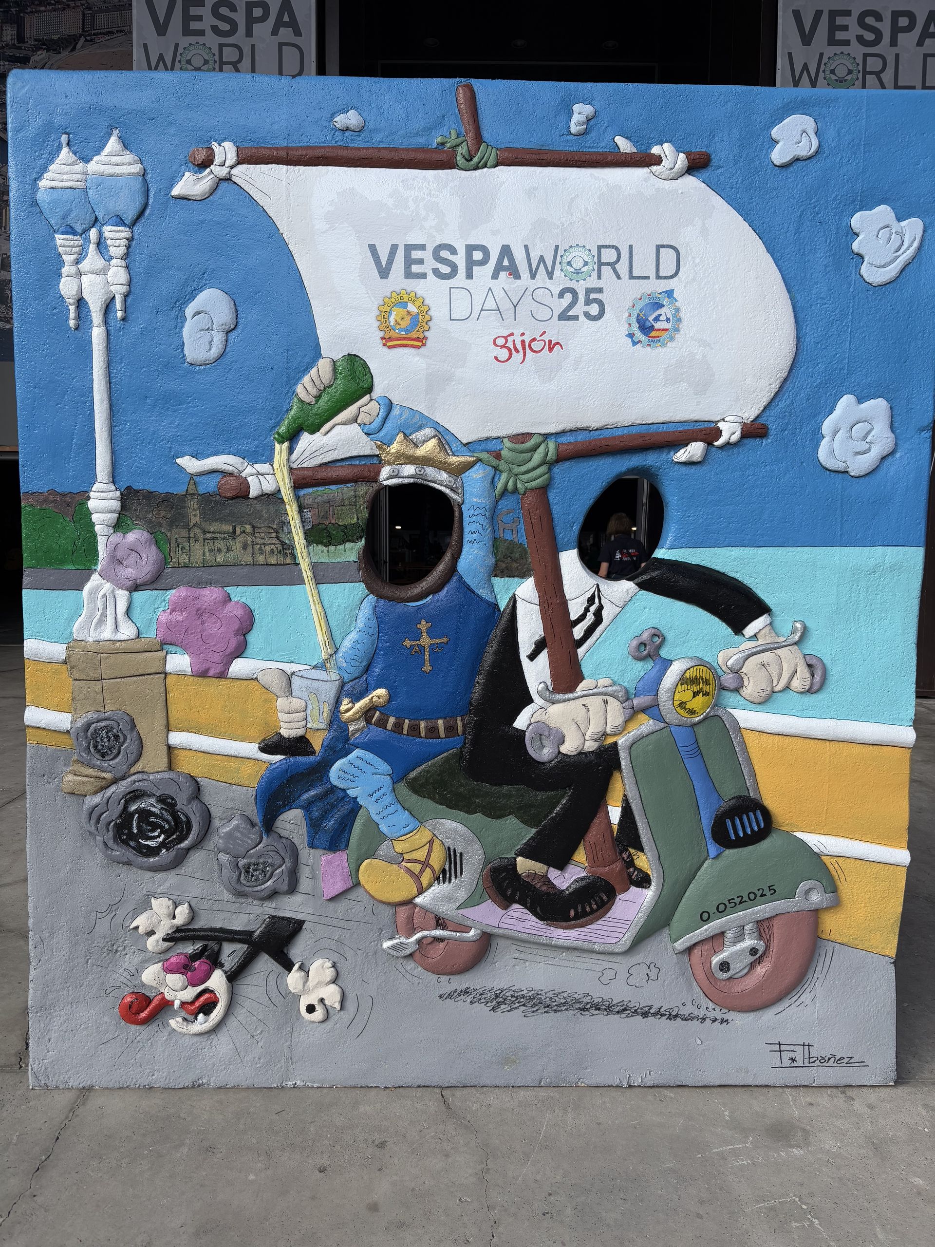 Vespa World Days in Gijón vom 1. bis 4. Mai 2025